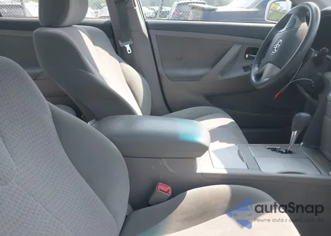 2011 Toyota Camry Le from USA, damaged, VIN 4T1BF3EK1BU660073